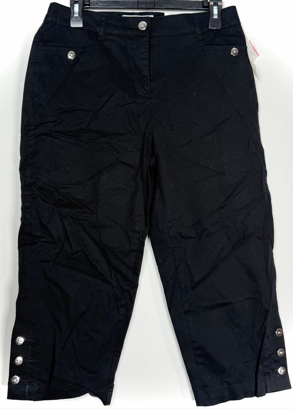 Karen Scott black capris size 6